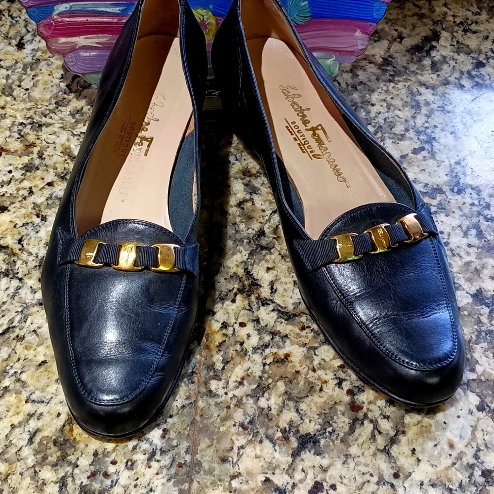 Ladies Ferragamo Shoes